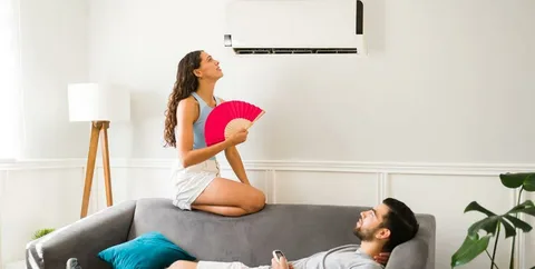 How to Check the Thermostat Settings If AC Isn't Cooling